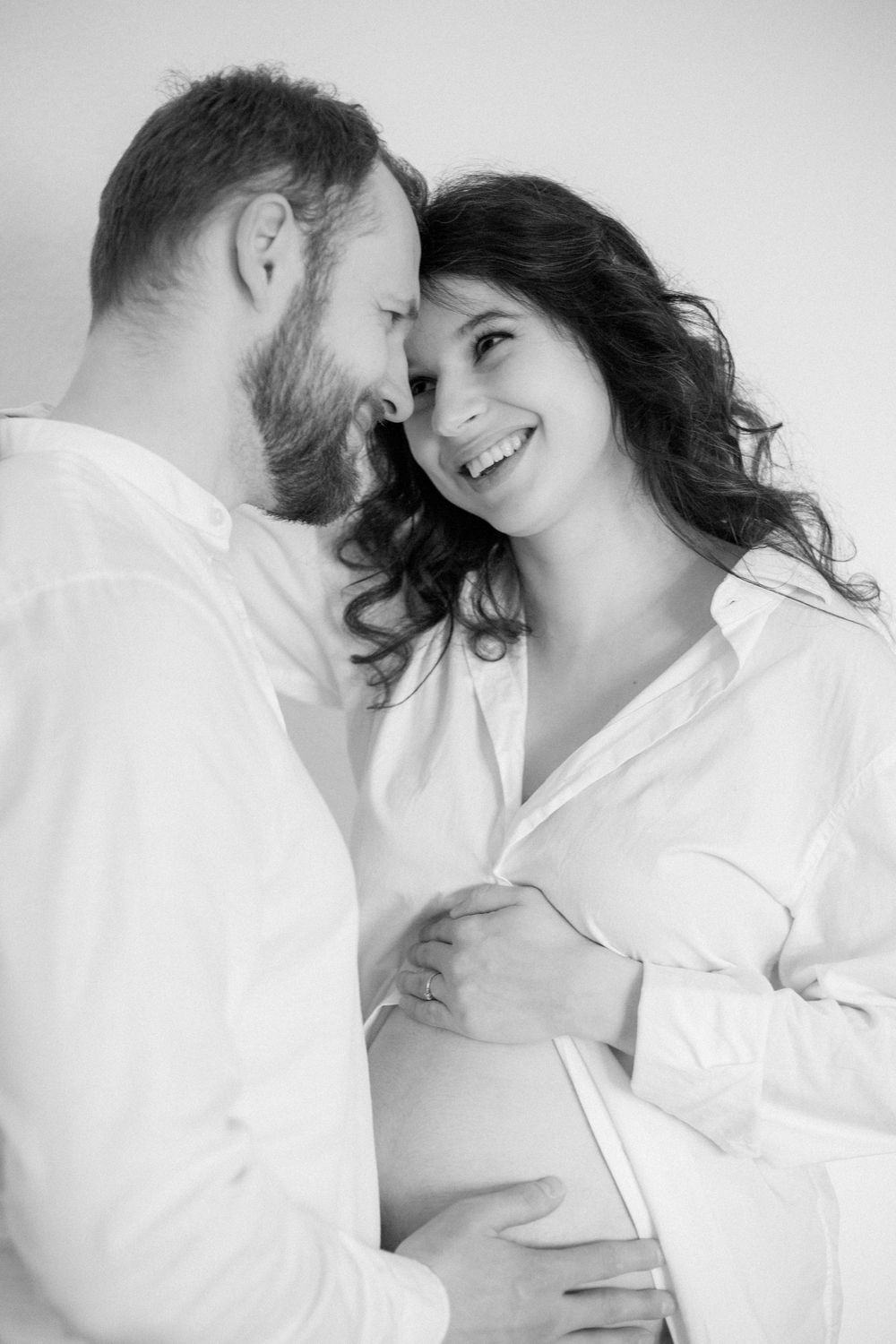 Kismama fotózás Budapesten — Kismama fotózás – várandós édesanya portréja