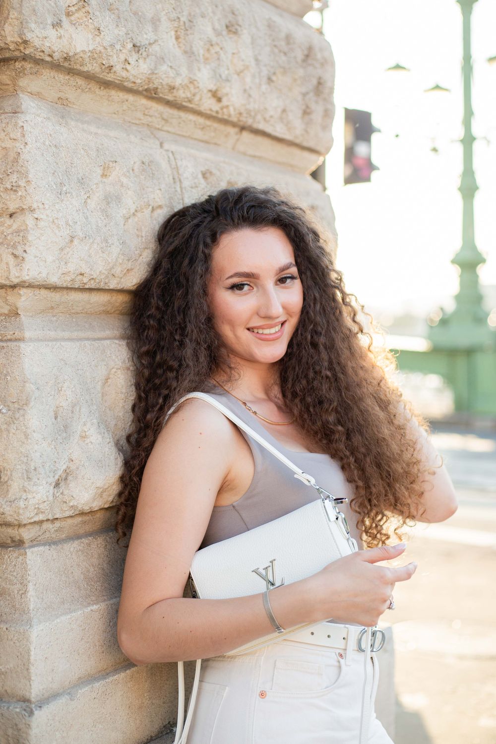 Nicole Photography fotó — Portréfotózás – természetes fényben készült portré